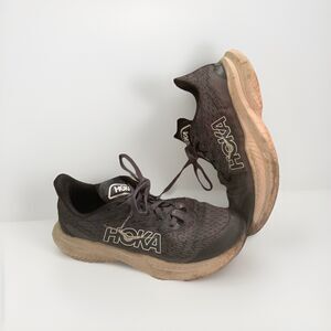 HOKA One One  Mach 6 Women’s Size 6 Black & White Running Shoes Sneakers WORN